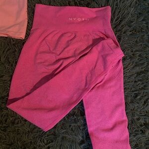 NVGTN XS Lift Seamless Bubblegum Pink Leggings🧸